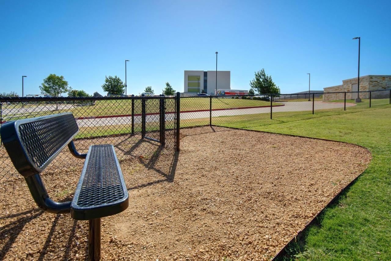 Home2 Suites Plano Legacy West Eksteriør billede