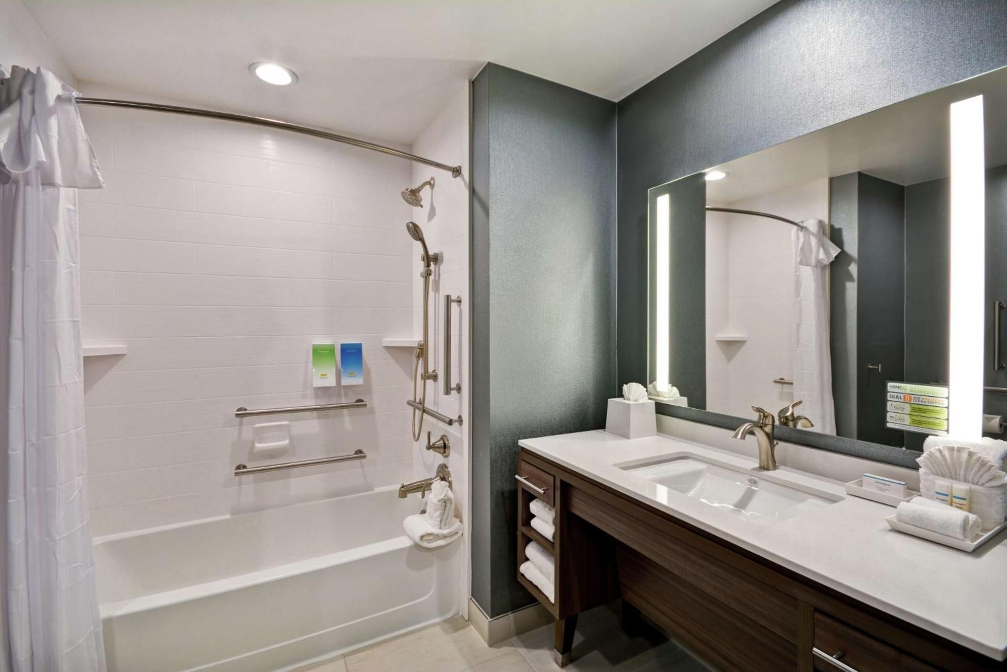 Home2 Suites Plano Legacy West Eksteriør billede