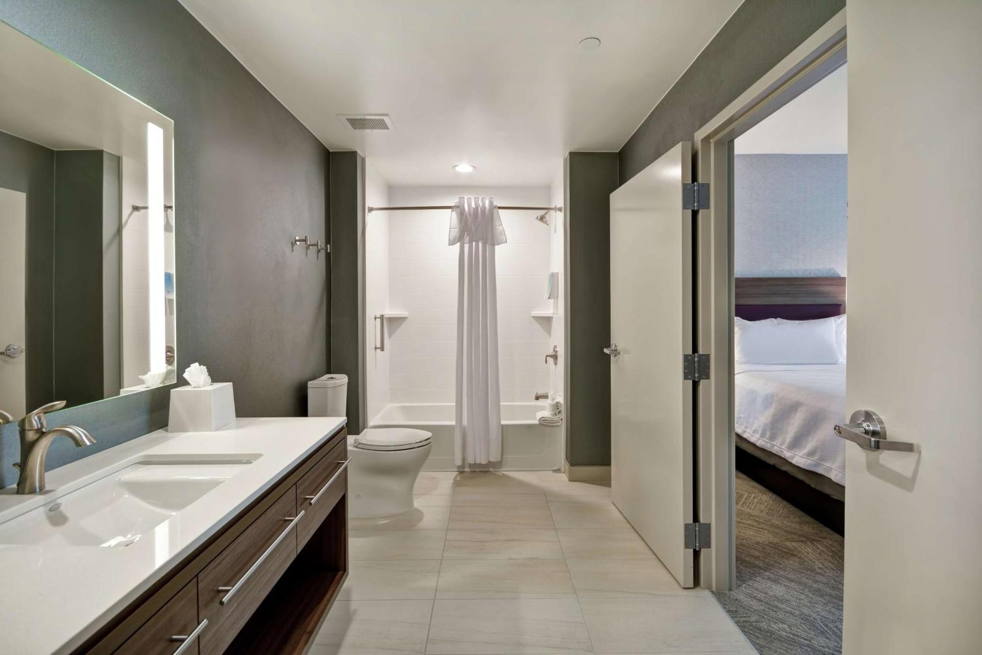 Home2 Suites Plano Legacy West Eksteriør billede